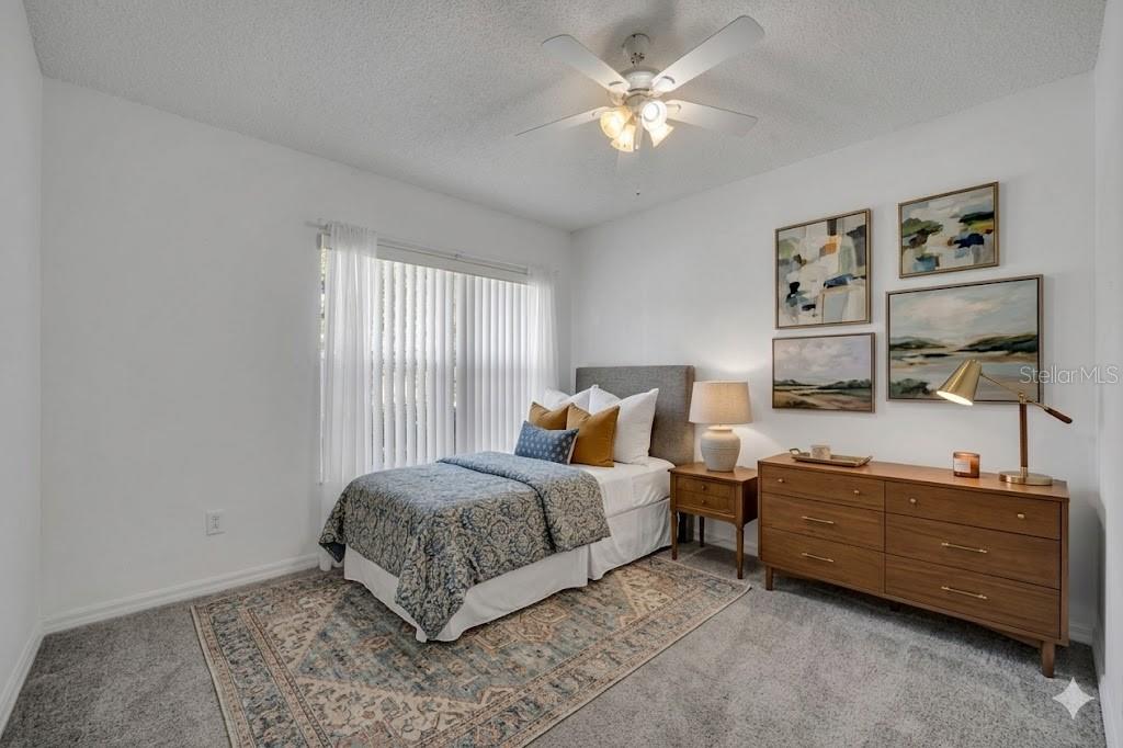 Image 33 of 57 For 4936 Sawgrass Lake Circle