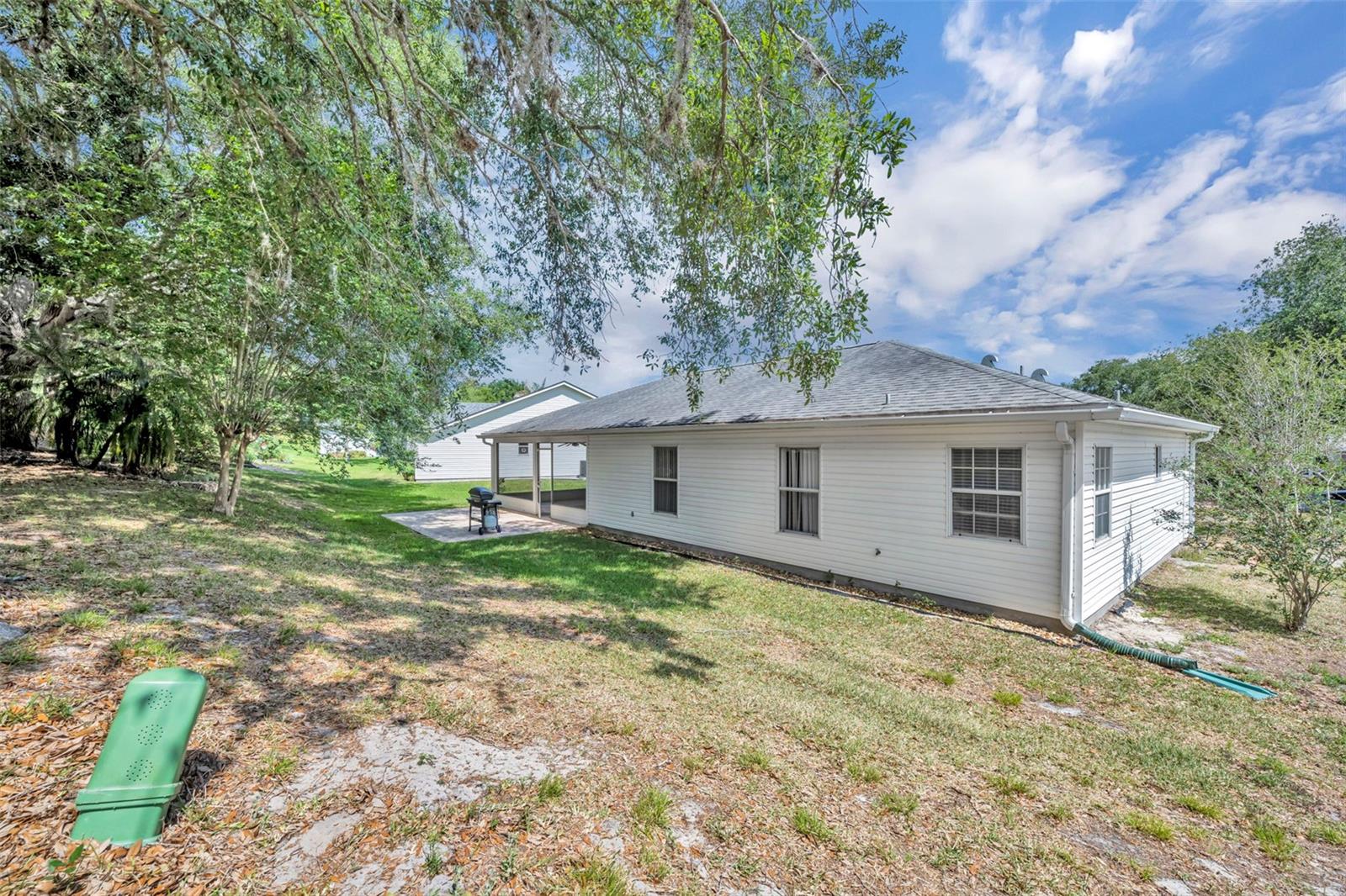 Image 42 of 57 For 4936 Sawgrass Lake Circle