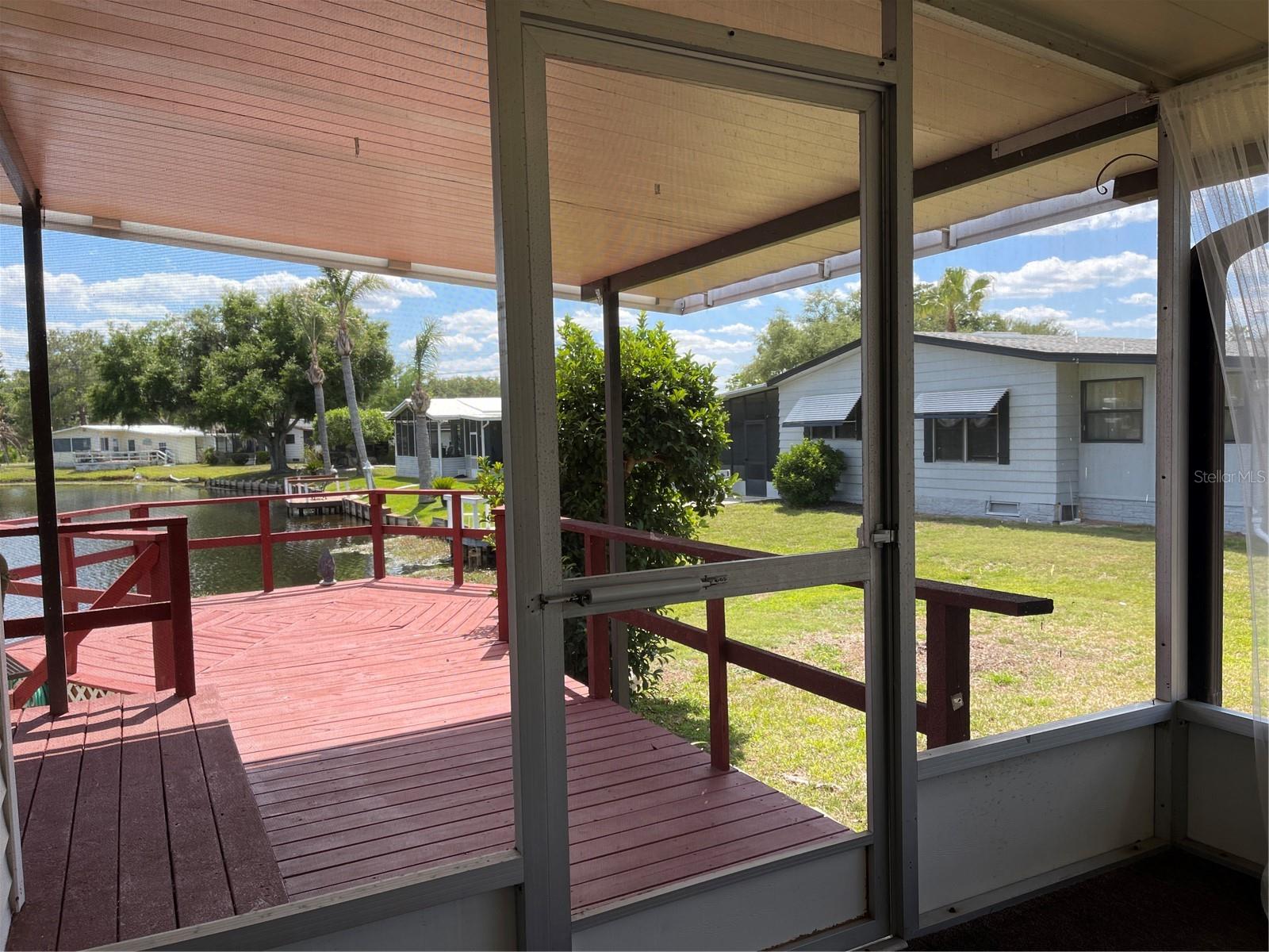 Image 19 of 29 For 2 Grove Trail