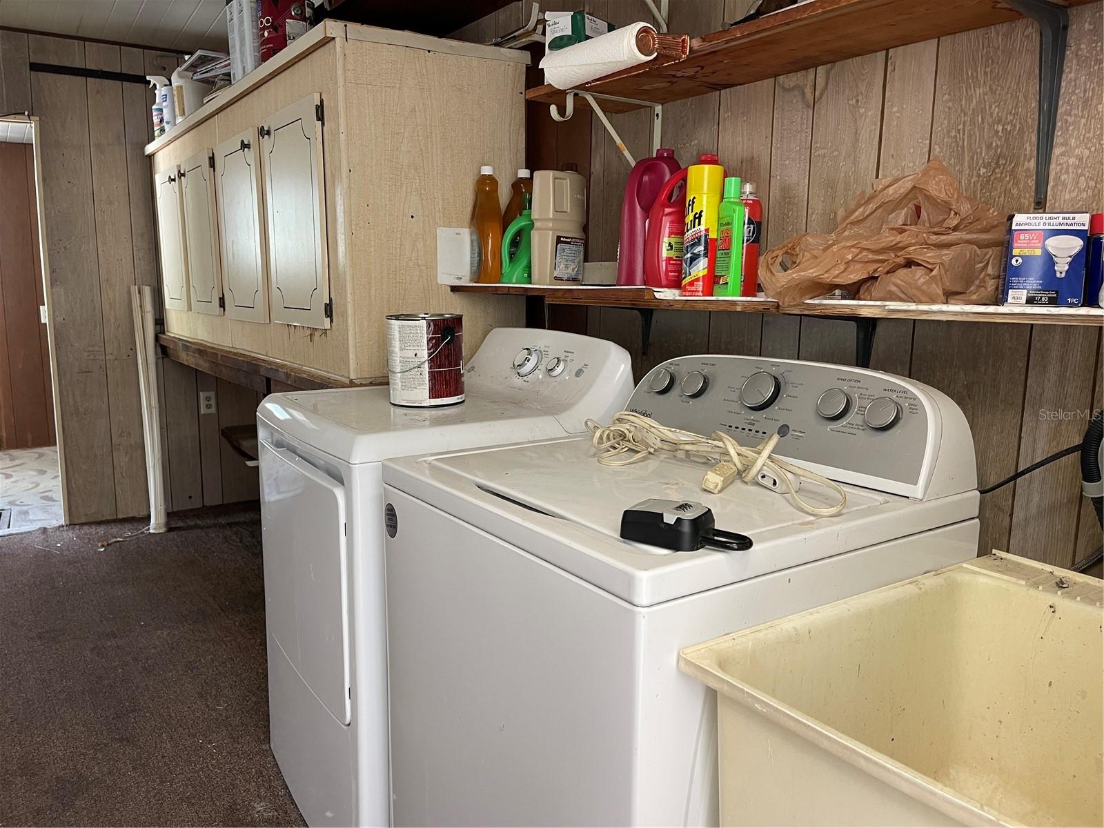 Image 25 of 29 For 2 Grove Trail