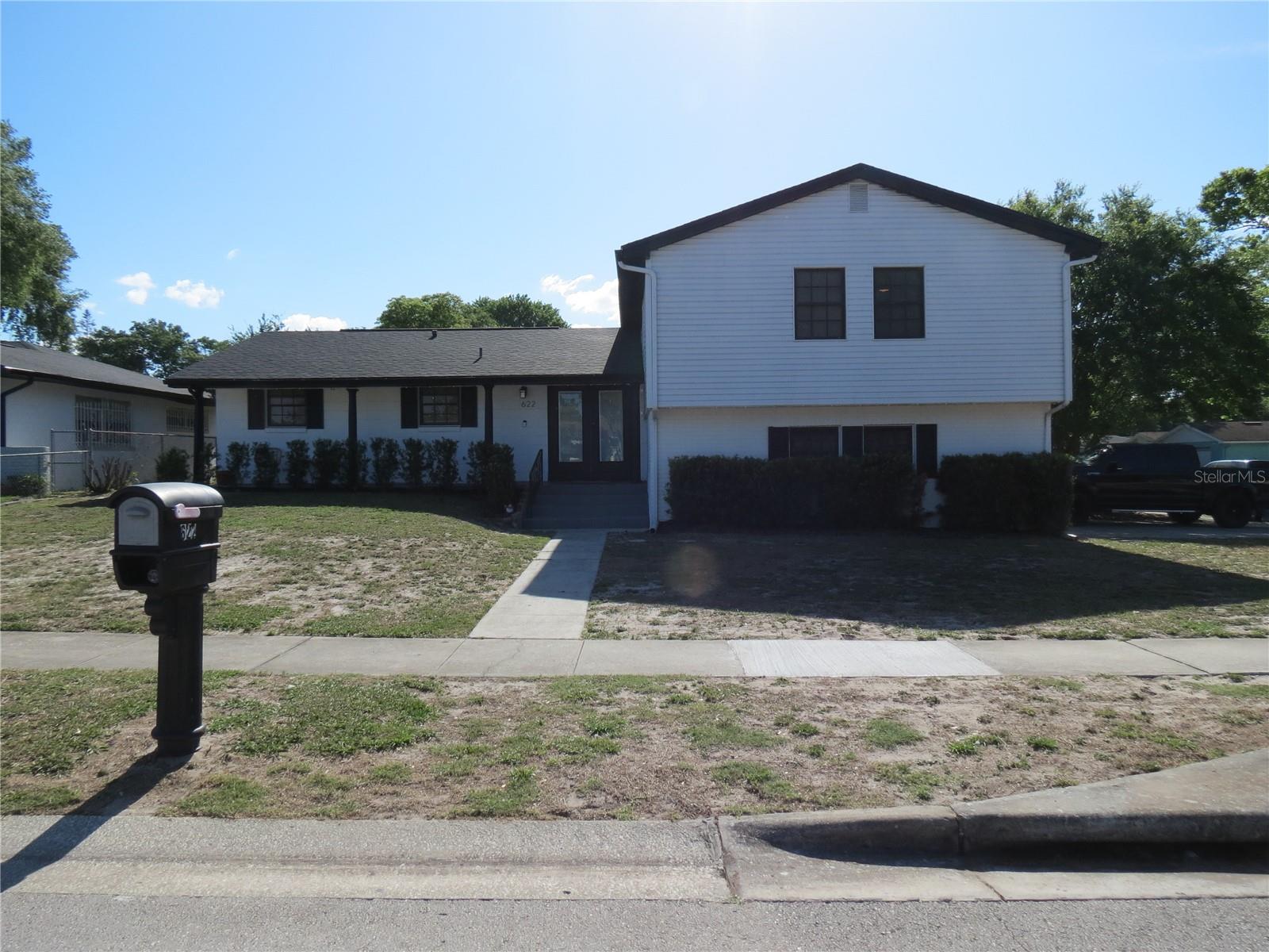 Image 31 of 32 For 622 Palomas Avenue