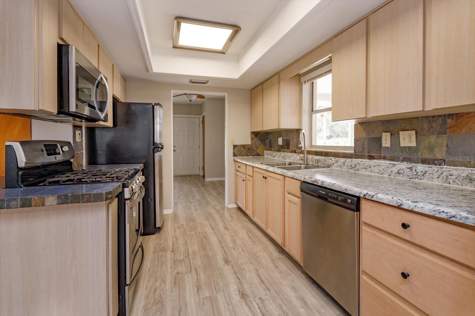 Image 11 of 32 For 1300 Orange Avenue