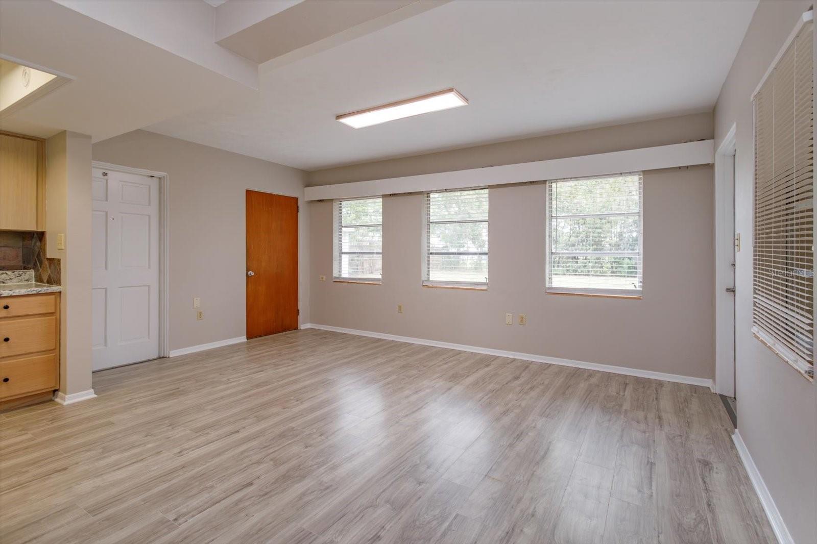 Image 14 of 32 For 1300 Orange Avenue