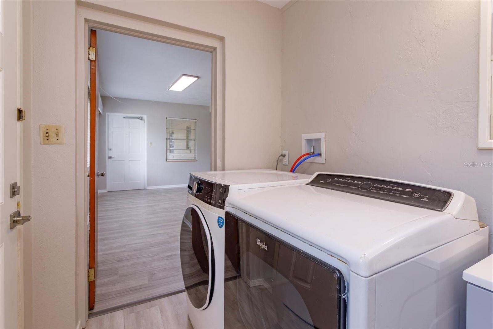 Image 16 of 32 For 1300 Orange Avenue