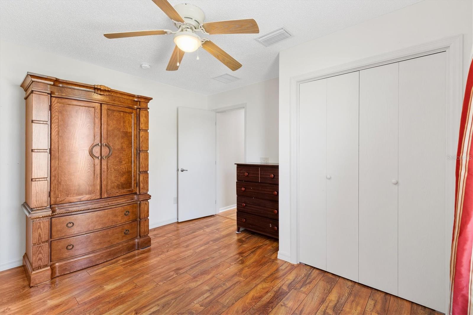 Image 24 of 37 For 17449 93rd Vine Avenue
