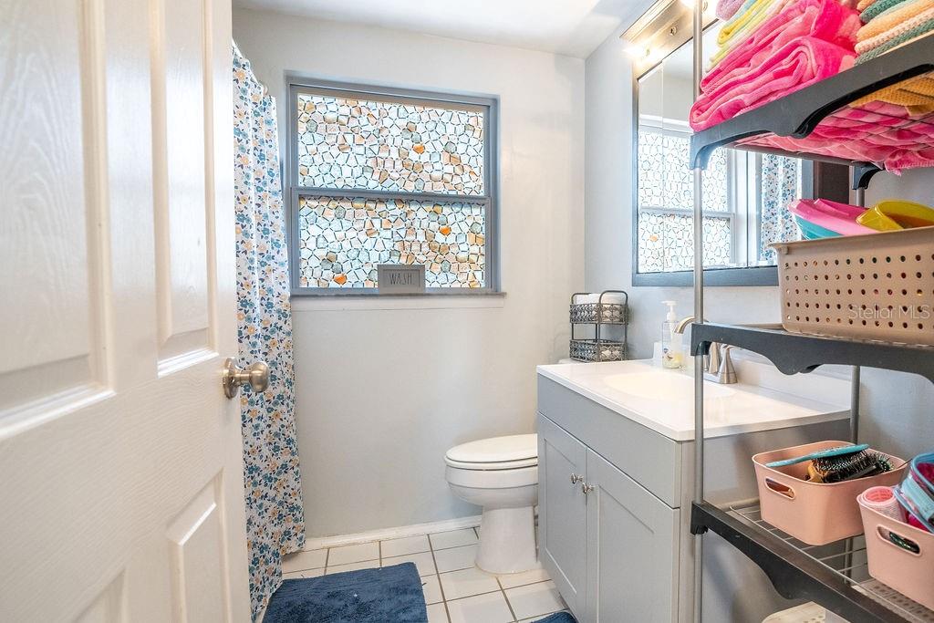 Image 19 of 31 For 102 Sunland Drive