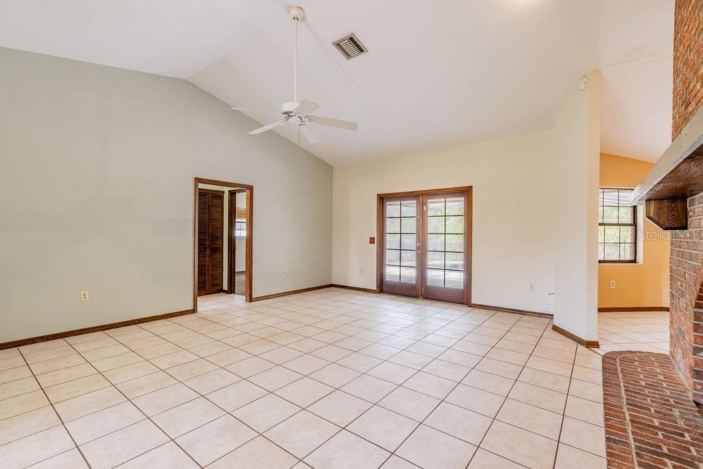 Image 11 of 55 For 1606 Fahnstock Street