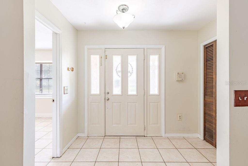 Image 4 of 55 For 1606 Fahnstock Street
