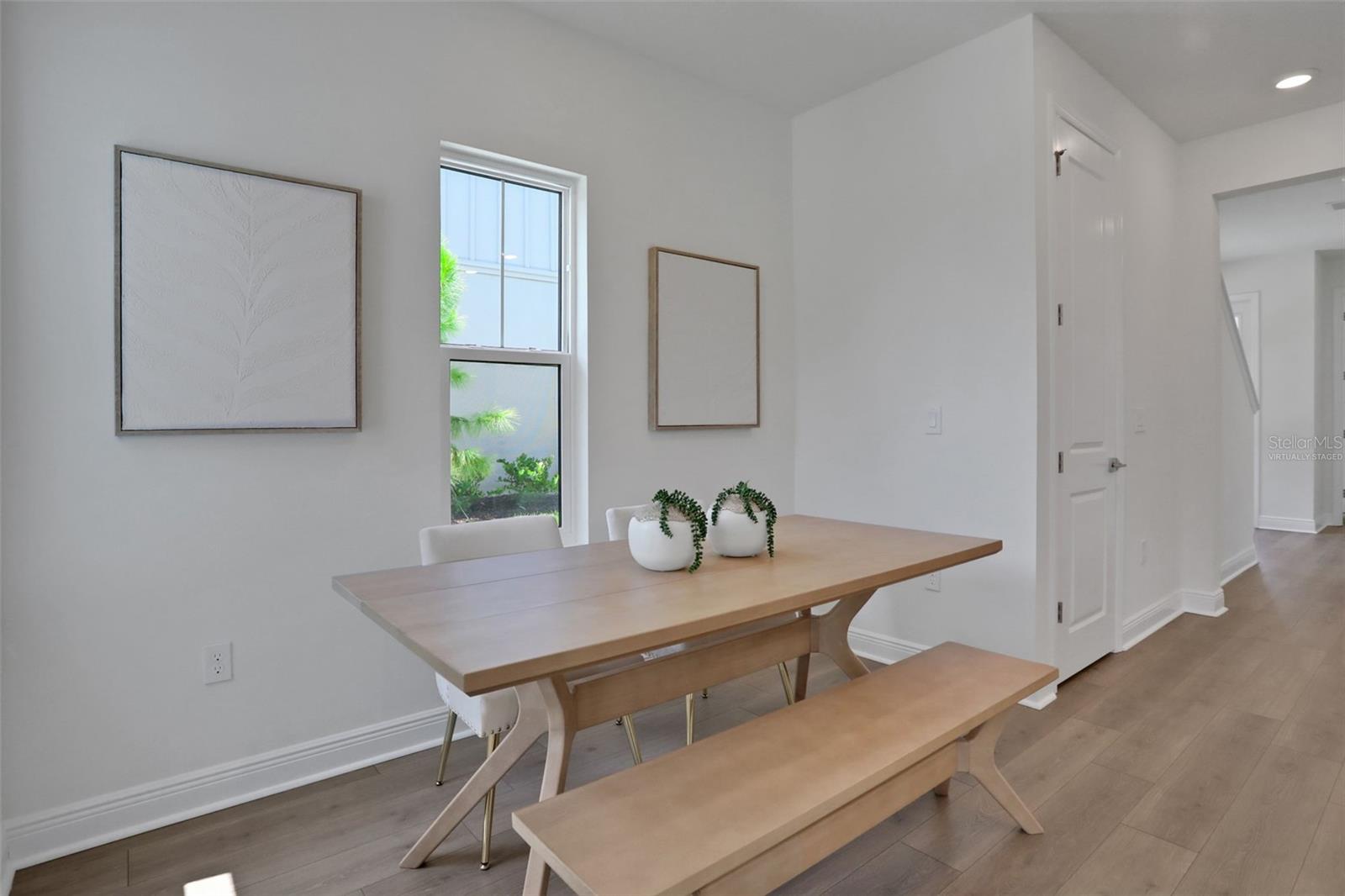 Image 4 of 33 For 9081 Cormack Lane