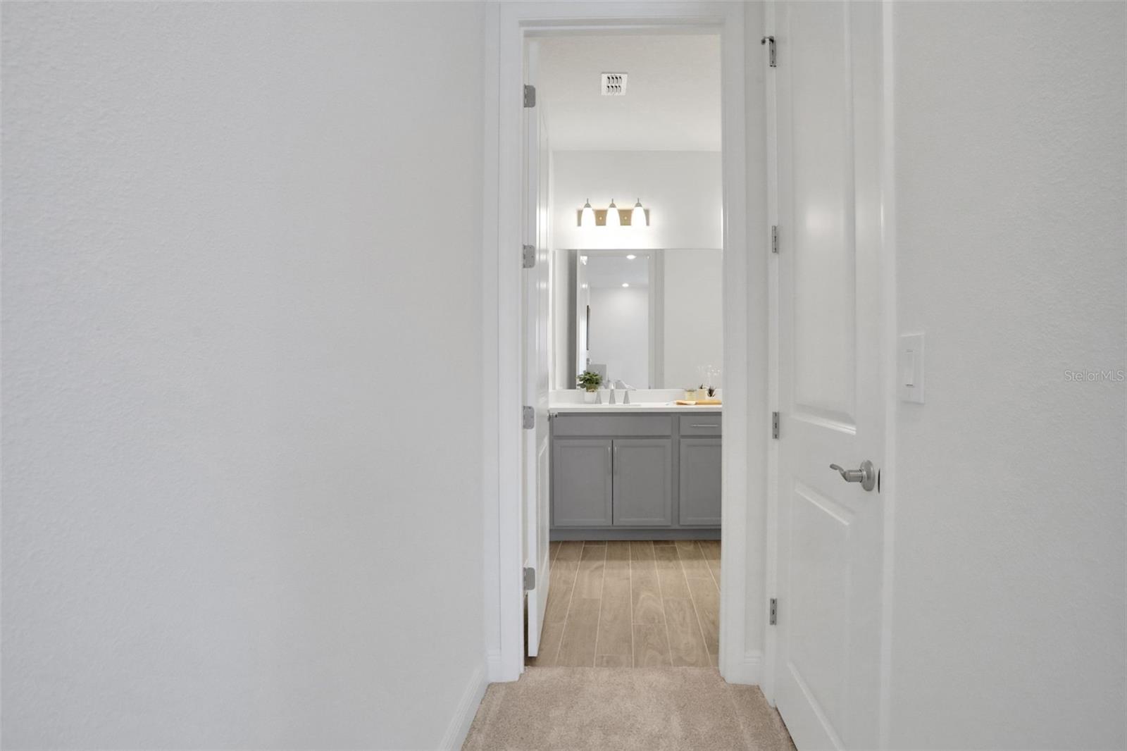 Image 17 of 33 For 9135 Walcott Lane