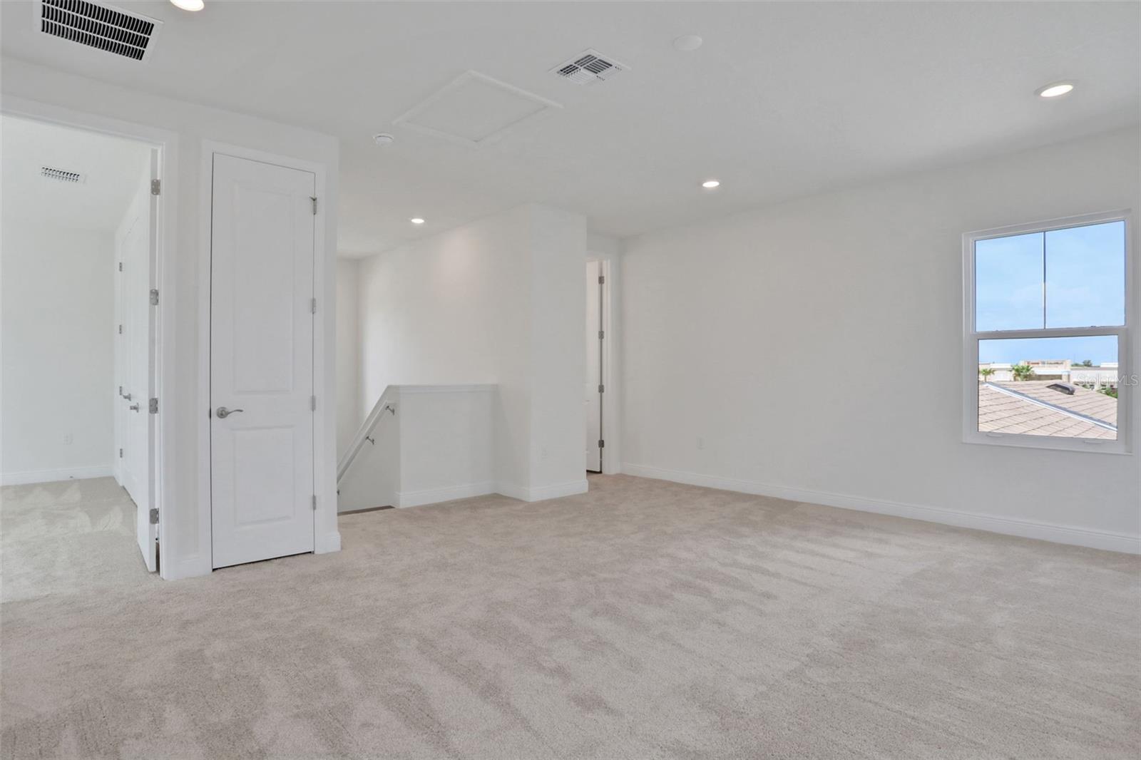 Image 23 of 33 For 9135 Walcott Lane