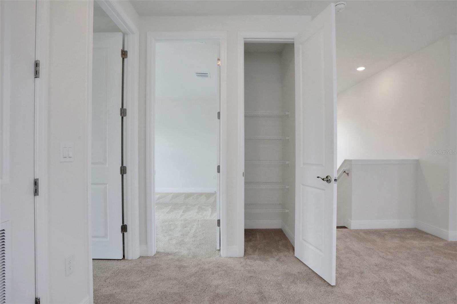 Image 24 of 33 For 9135 Walcott Lane