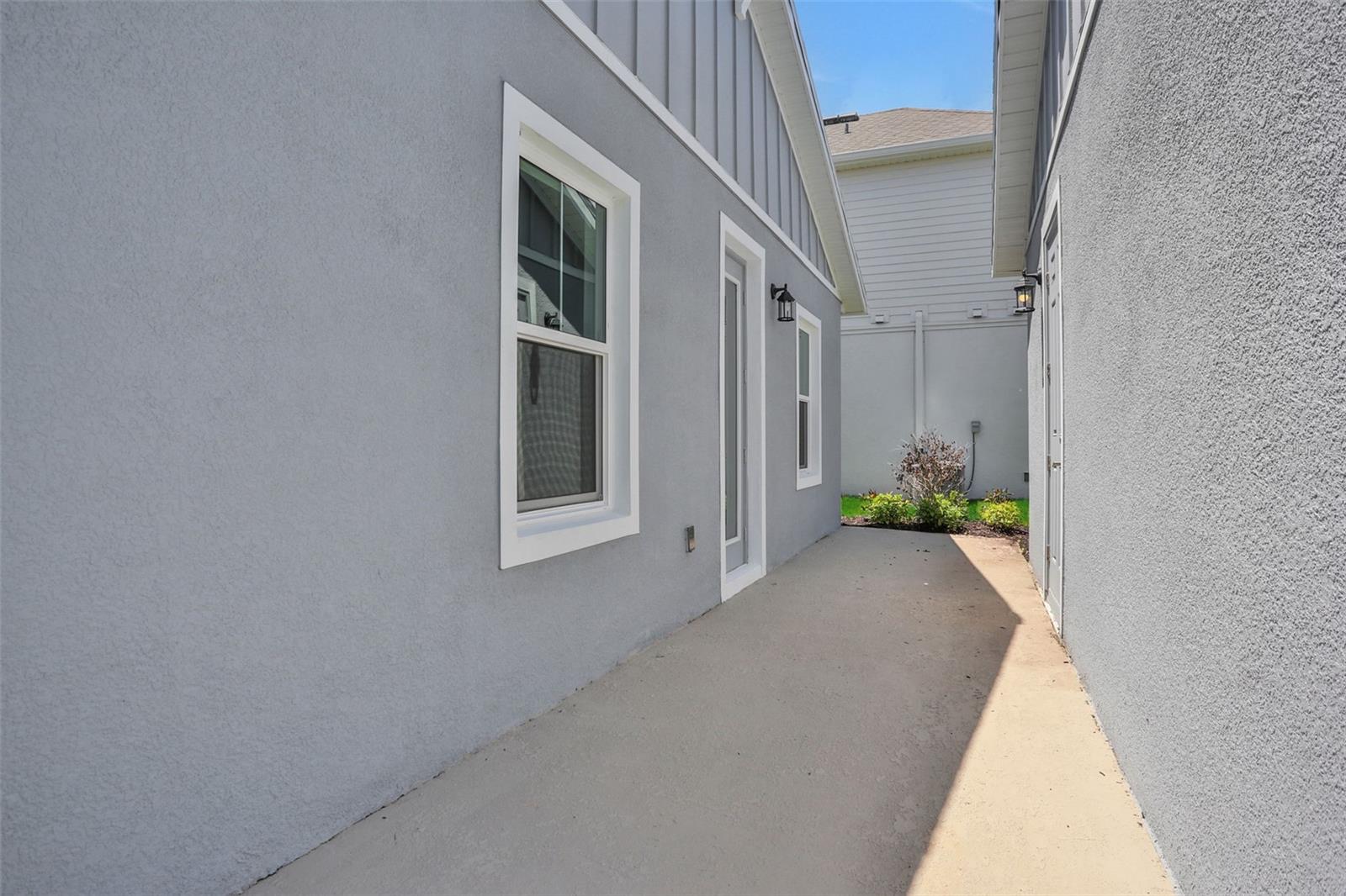 Image 29 of 33 For 9135 Walcott Lane