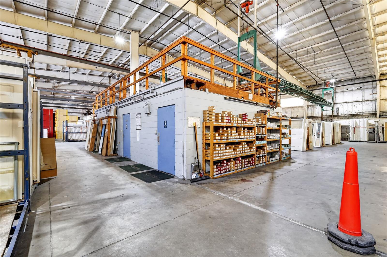 Image 14 of 56 For 722 Duck Lake Road