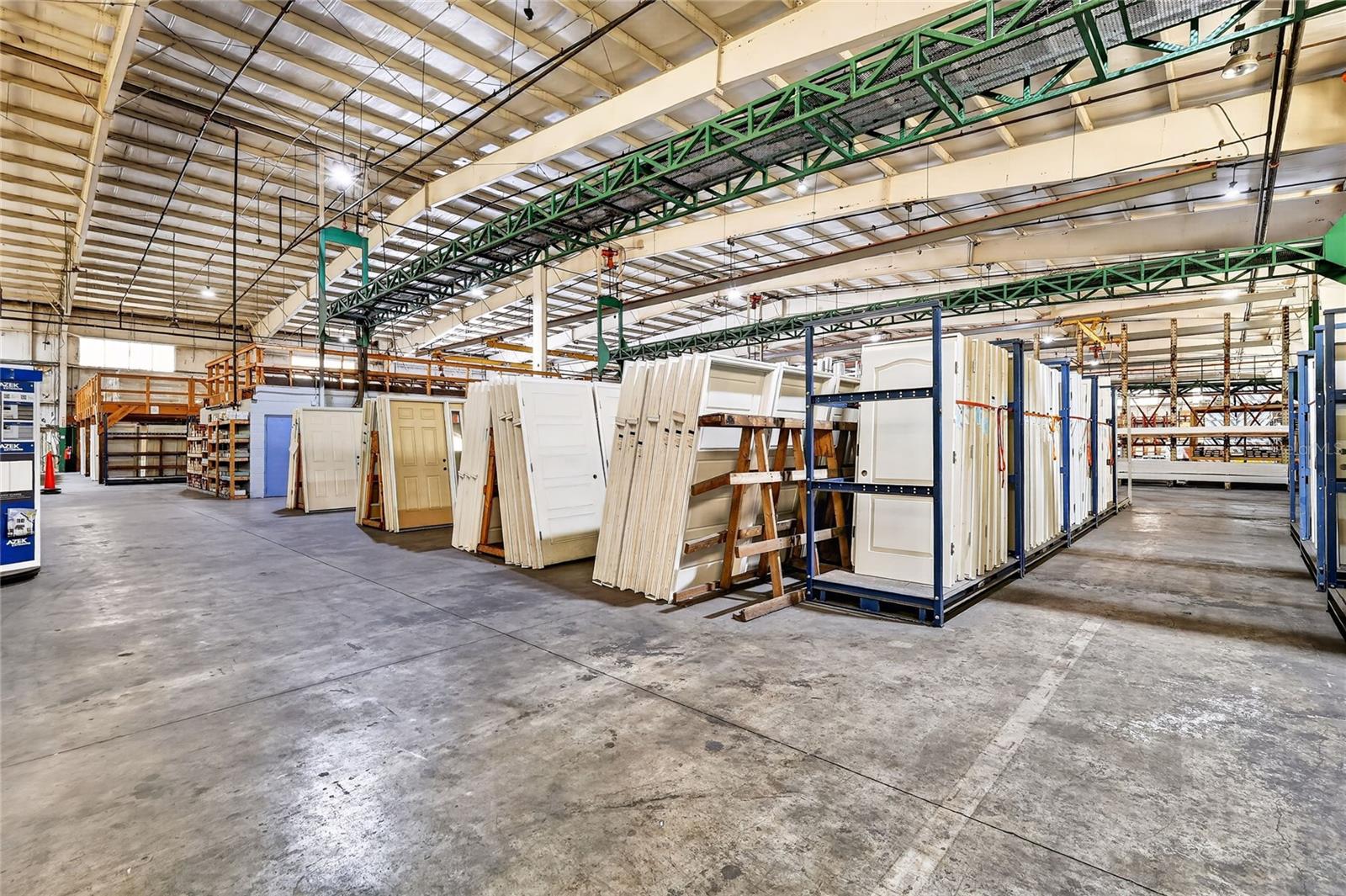 Image 15 of 56 For 722 Duck Lake Road