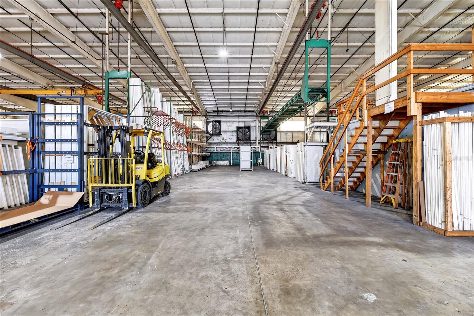 Image 17 of 56 For 722 Duck Lake Road