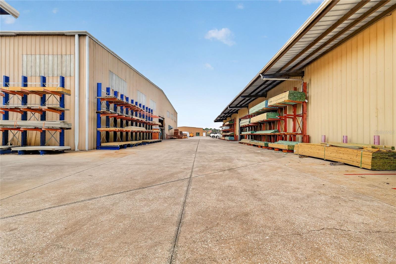 Image 29 of 56 For 722 Duck Lake Road