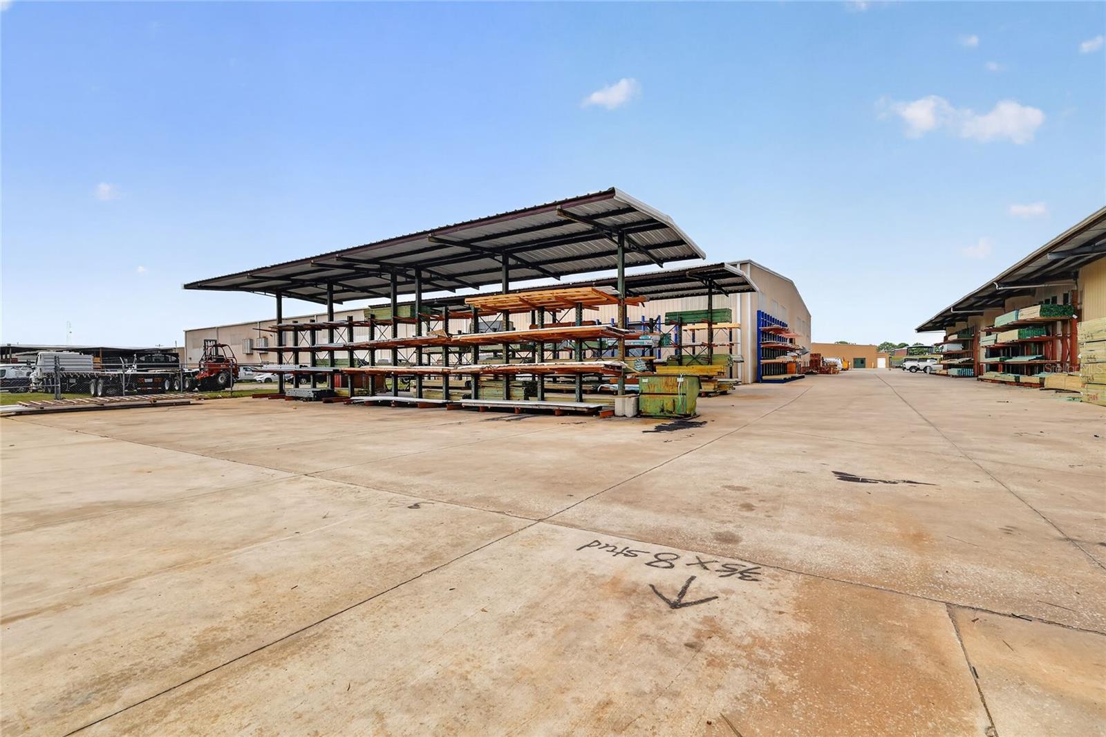 Image 31 of 56 For 722 Duck Lake Road