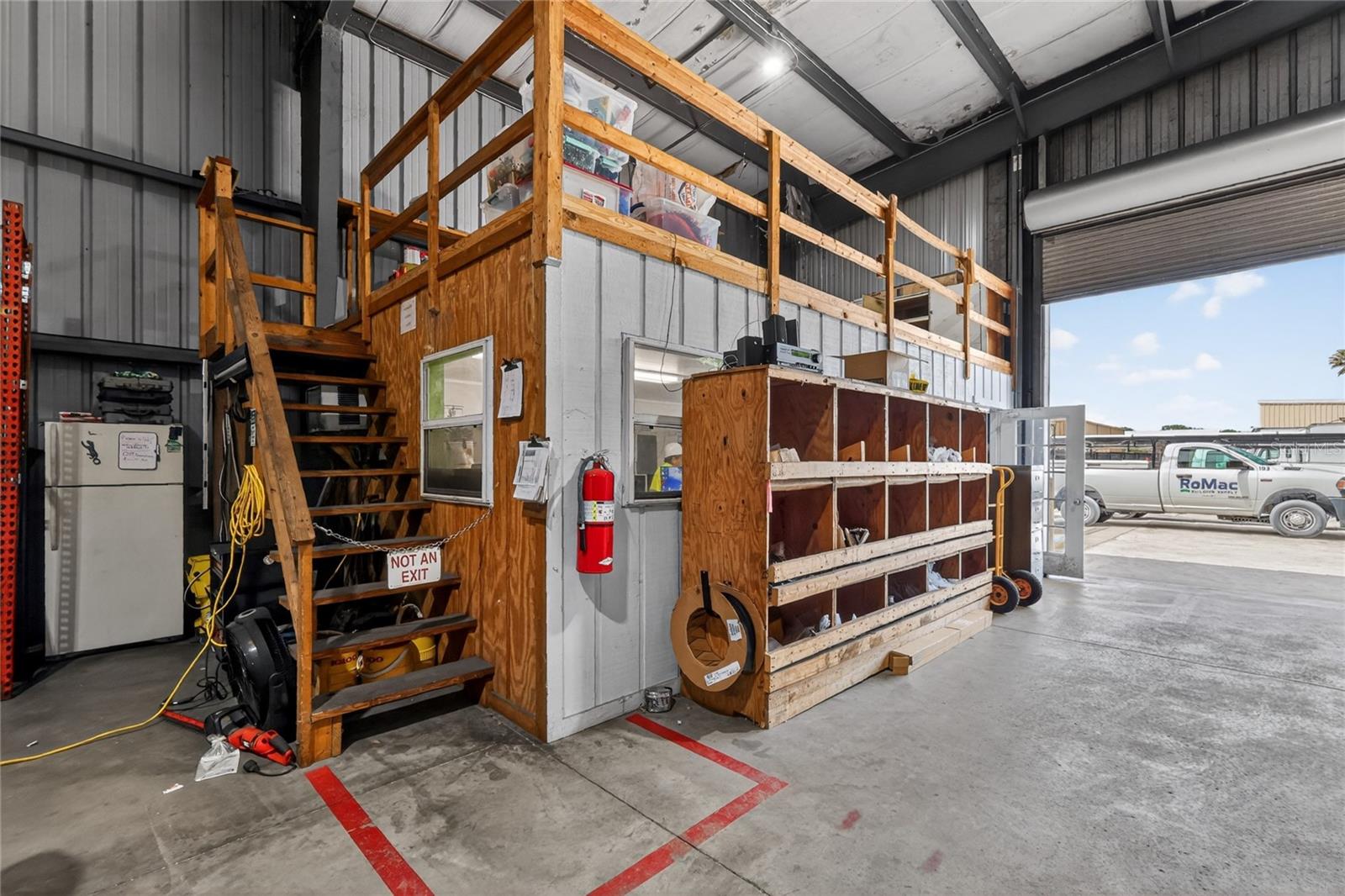 Image 39 of 56 For 722 Duck Lake Road