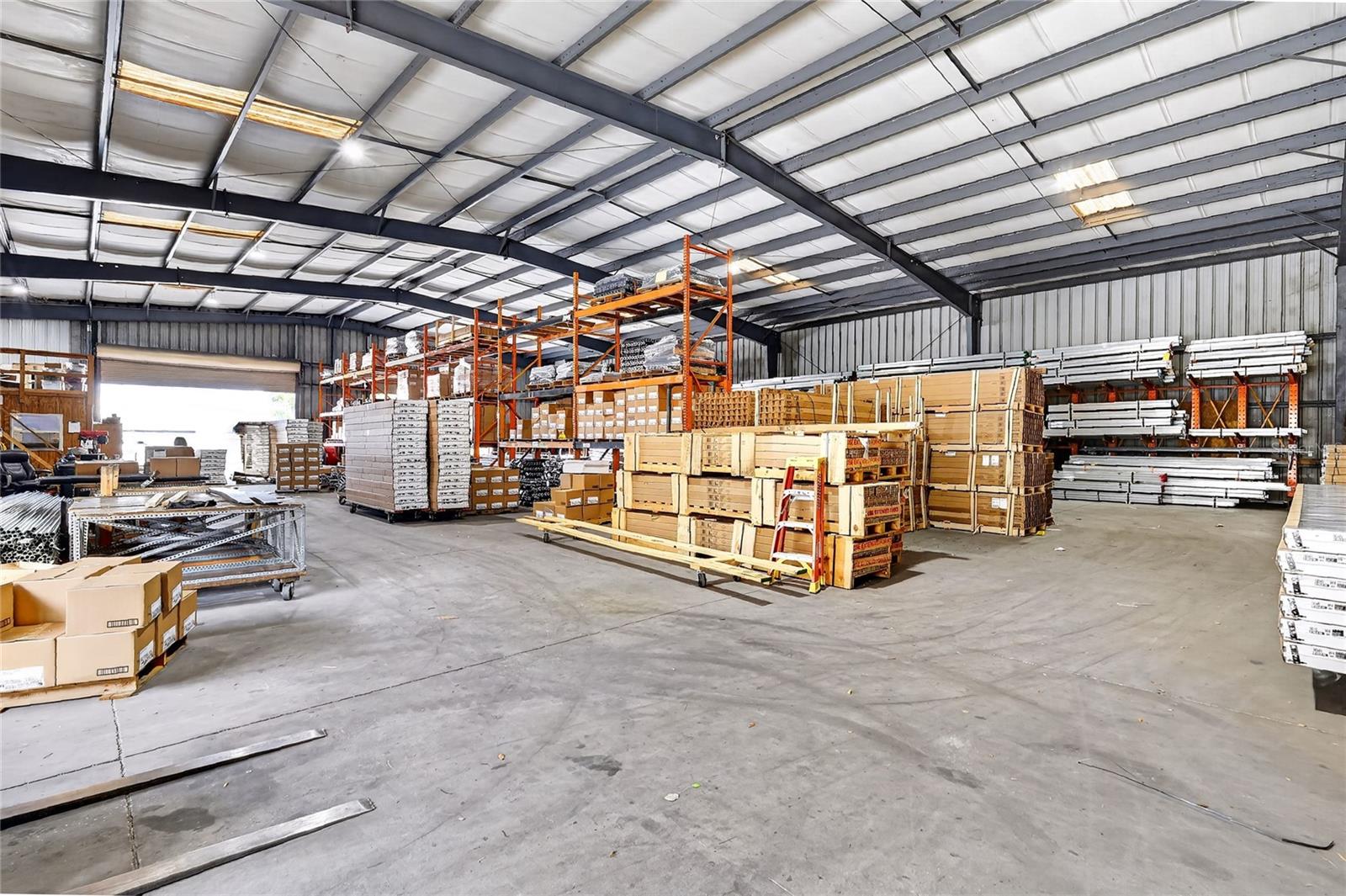 Image 42 of 56 For 722 Duck Lake Road