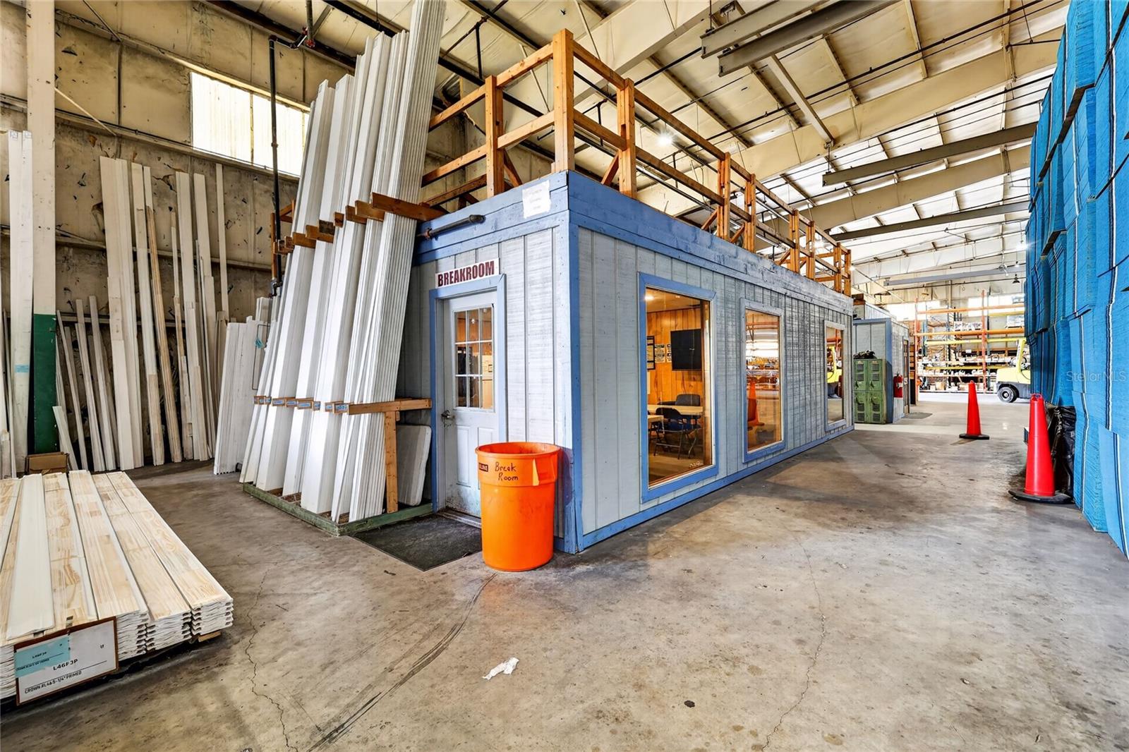 Image 52 of 56 For 722 Duck Lake Road