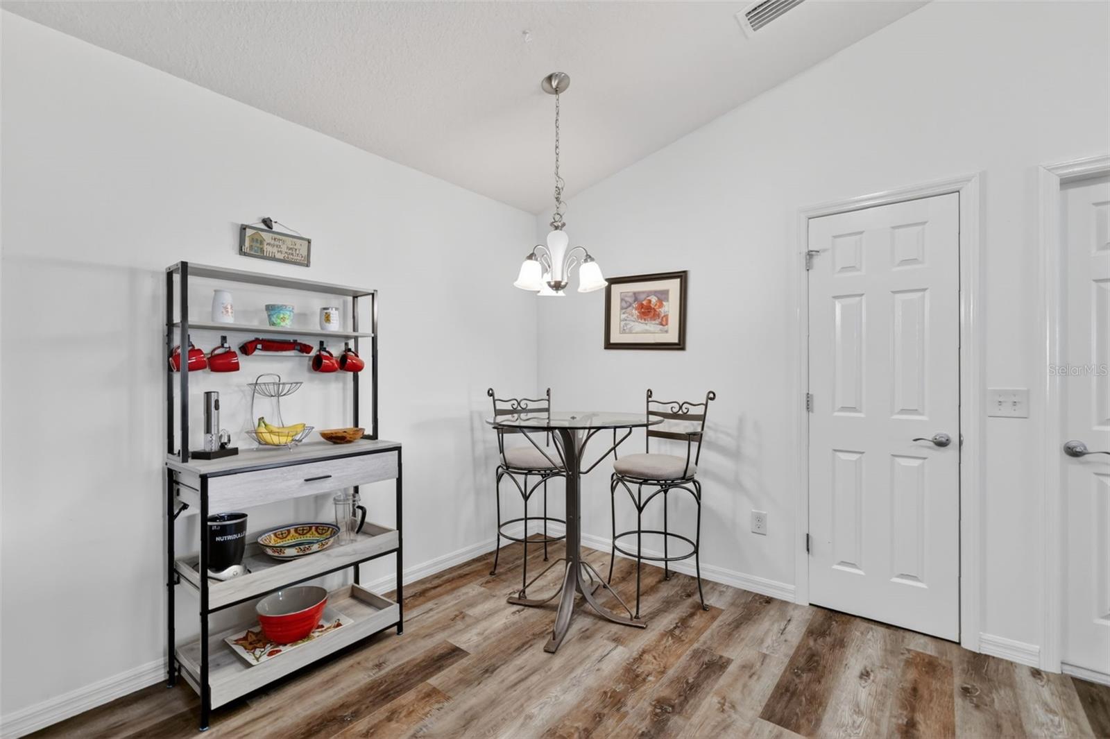 Image 10 of 41 For 1362 Viola Court