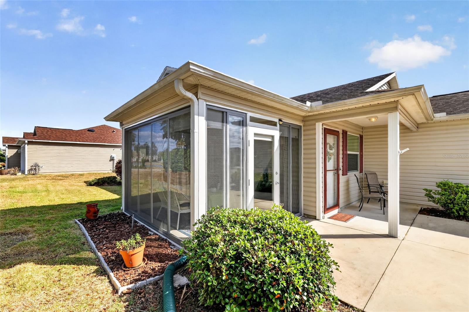 Image 28 of 41 For 1362 Viola Court