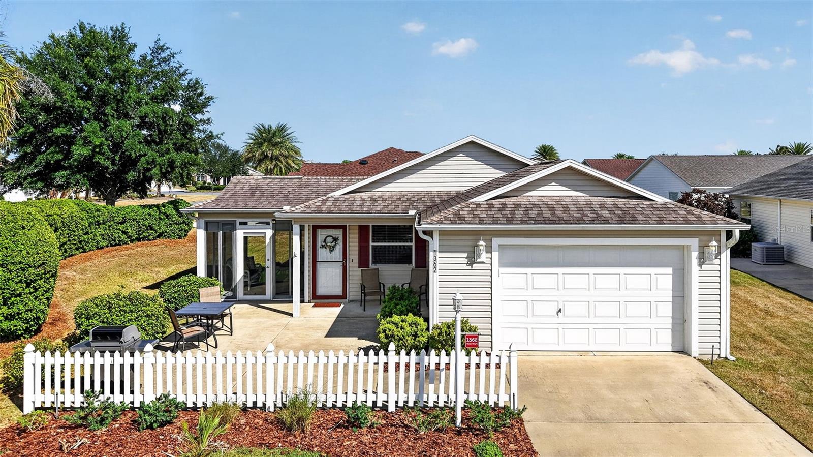 Image 31 of 41 For 1362 Viola Court