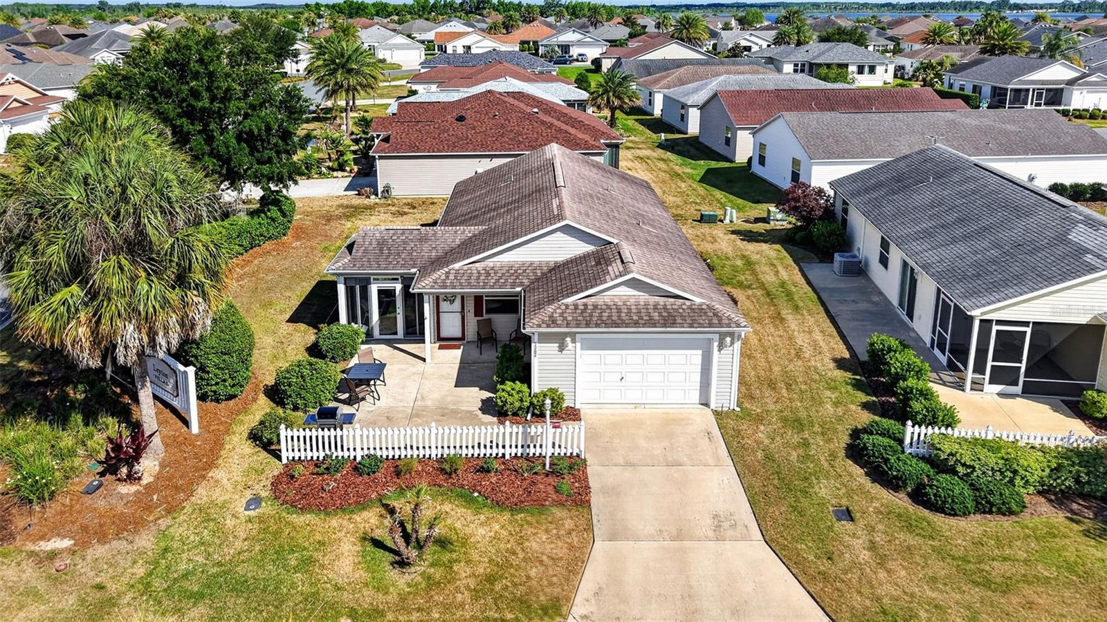 Image 32 of 41 For 1362 Viola Court