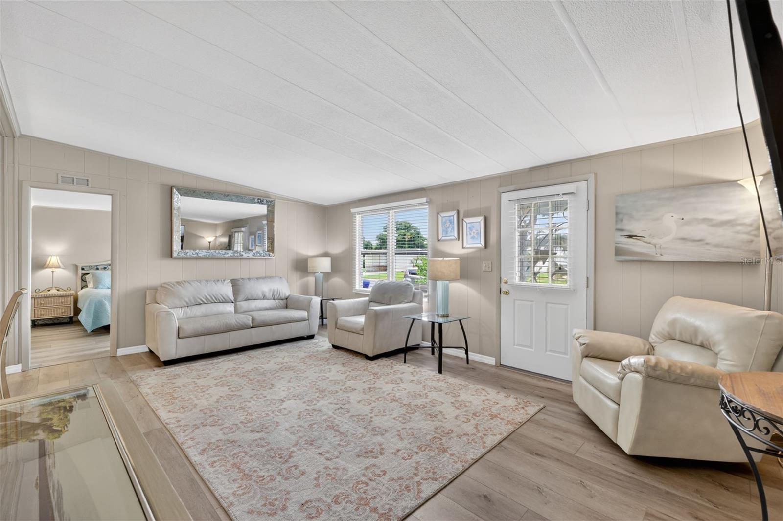 Image 4 of 25 For 720 Bengal Avenue