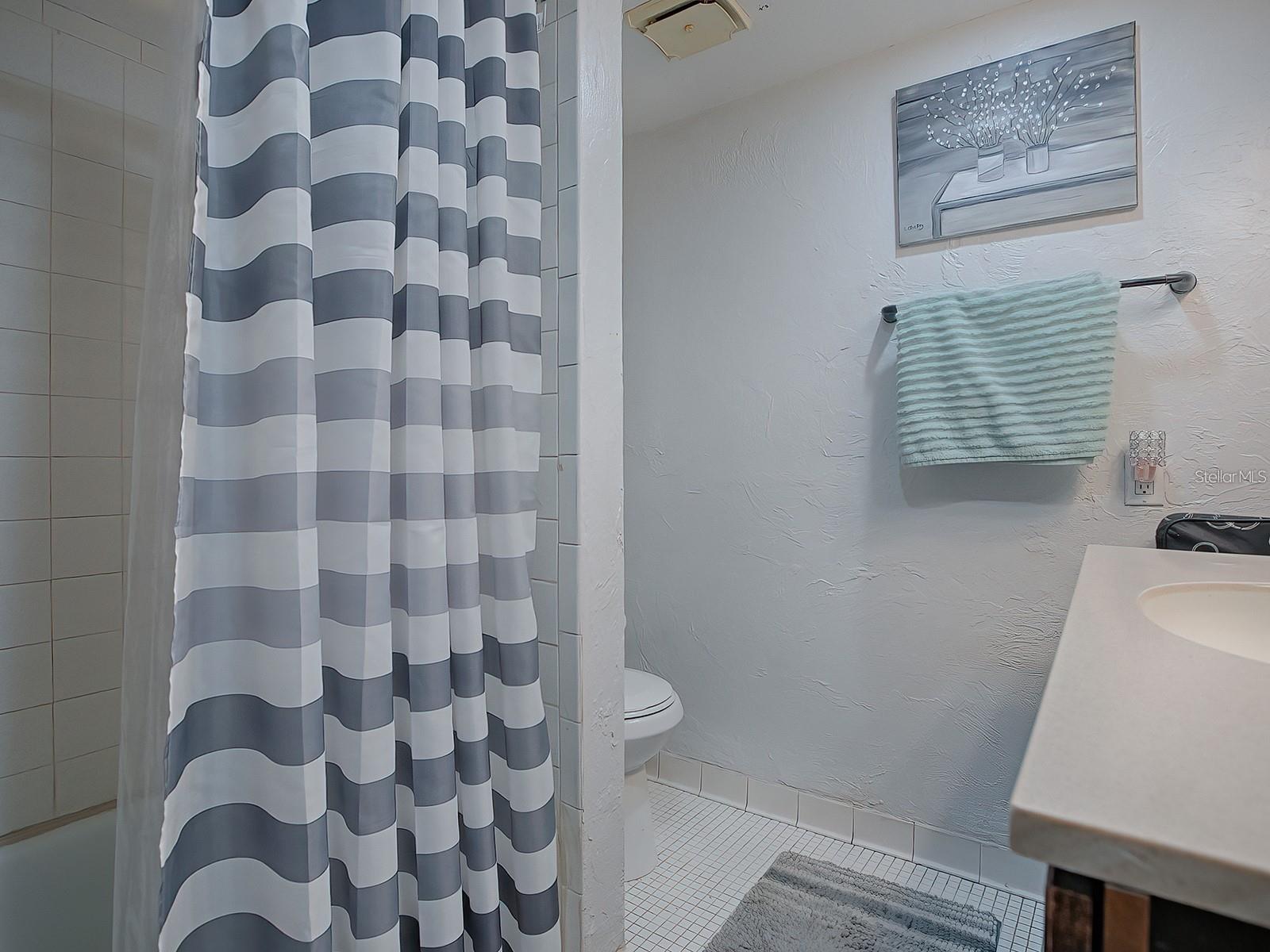 Image 15 of 17 For 24104 Sandalwood Drive 104