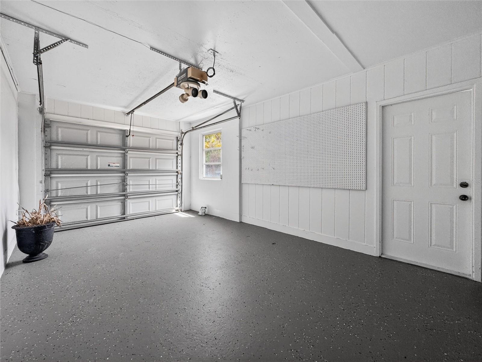 Image 24 of 36 For 4532 Jacksonville Road