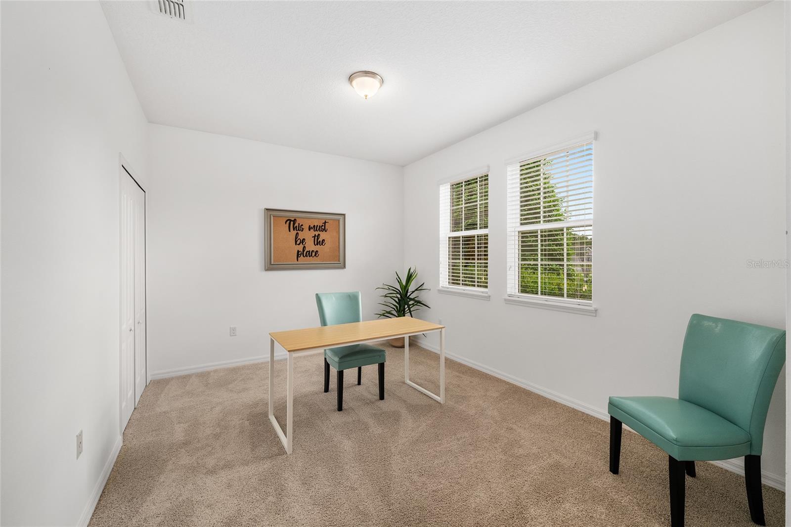 Image 17 of 29 For 4562 Antietam Creek Trail