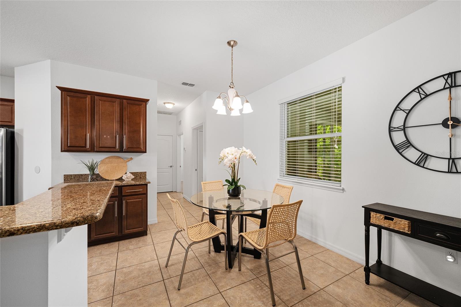 Image 6 of 29 For 4562 Antietam Creek Trail