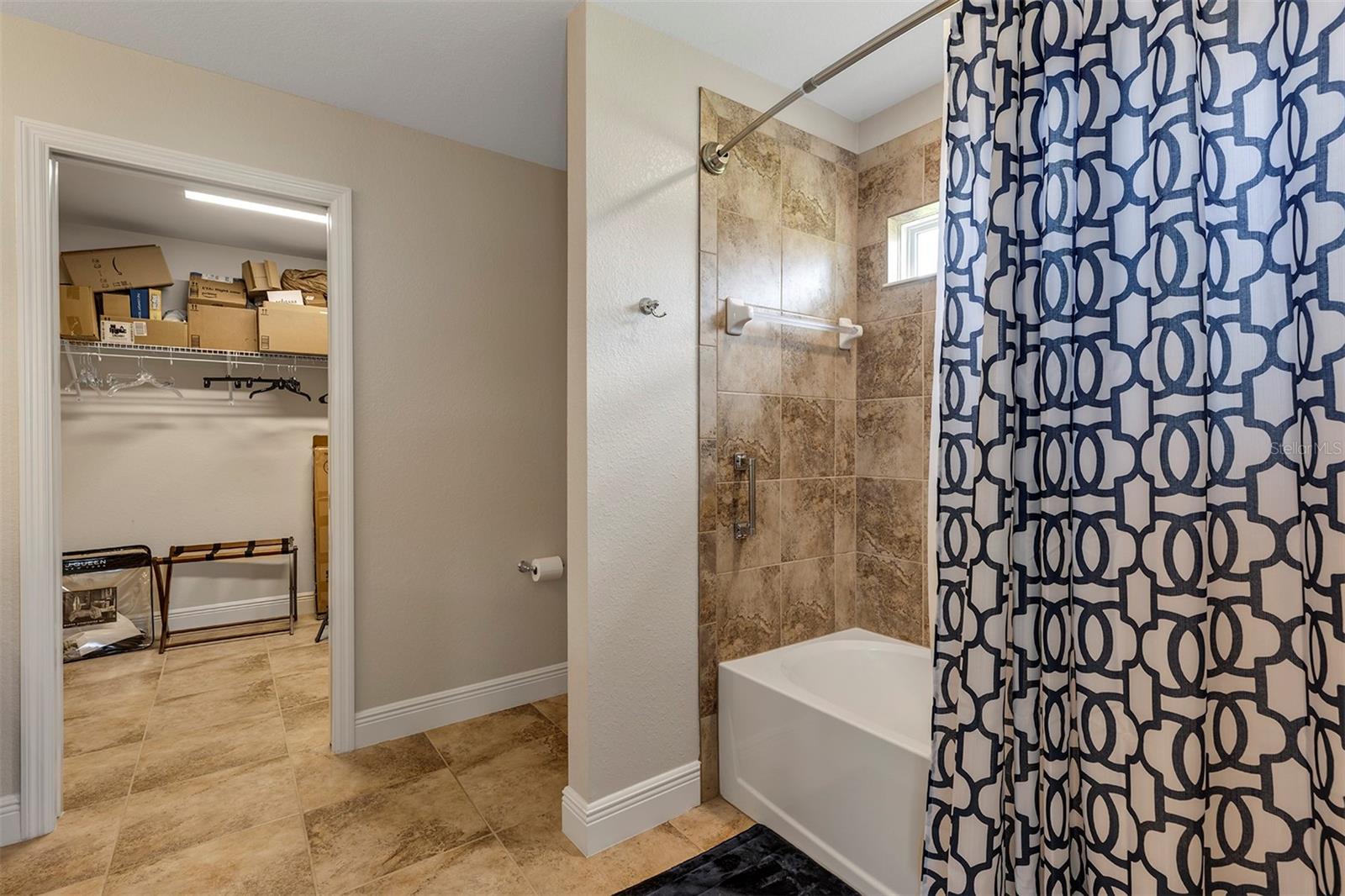 Image 20 of 52 For 4334 Bent Creek Lane