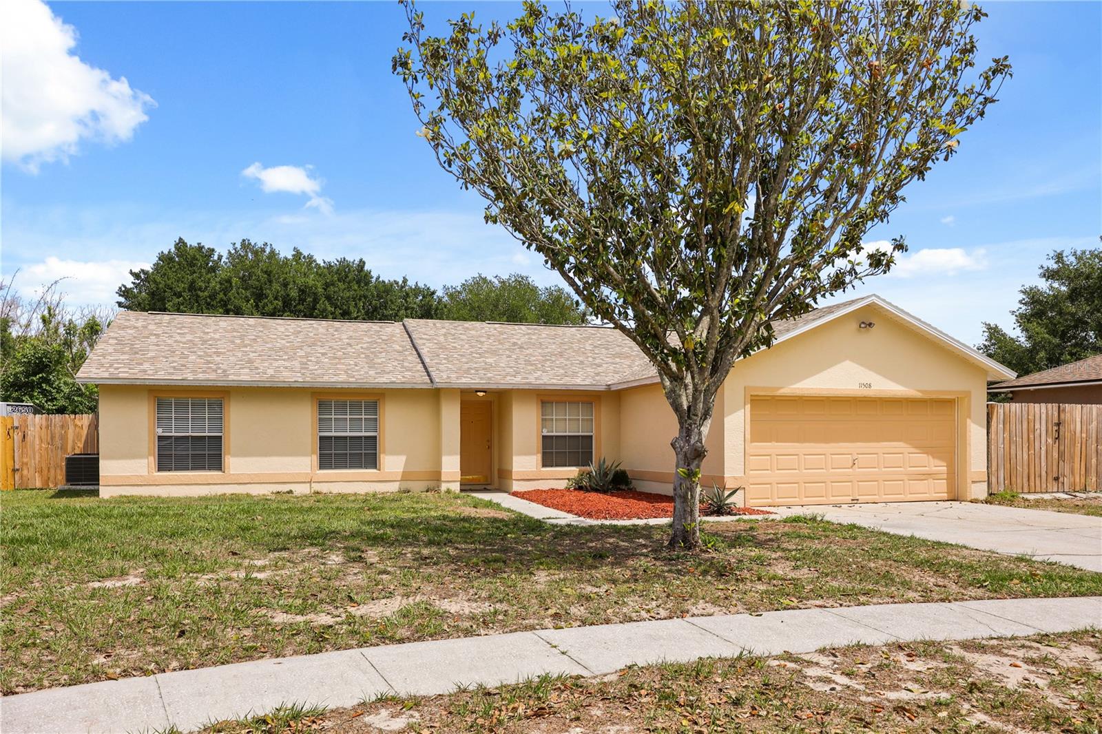 Details for 11508 Almo Court, CLERMONT, FL 34711