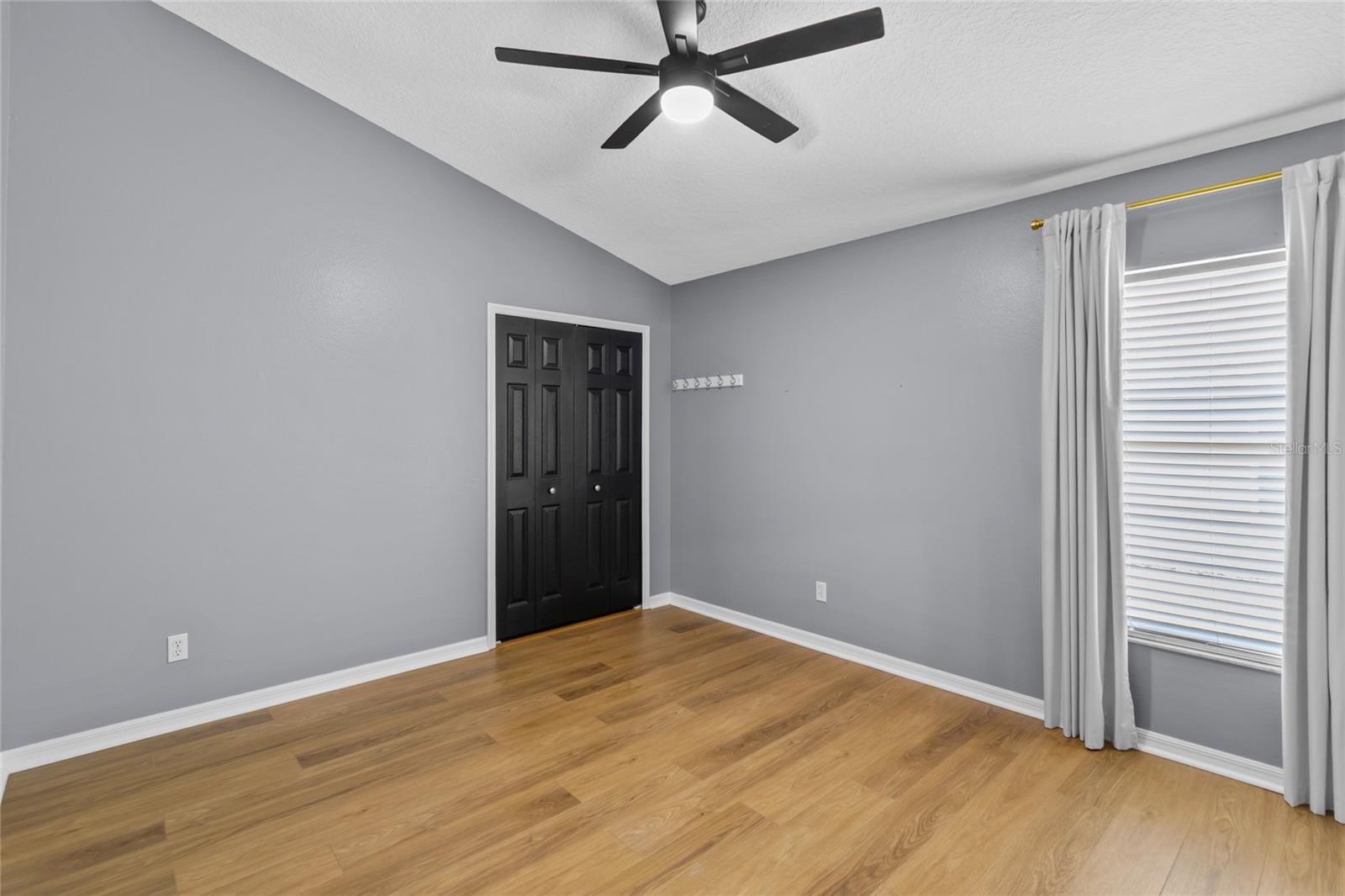 Image 33 of 61 For 14500 Greater Pines Boulevard
