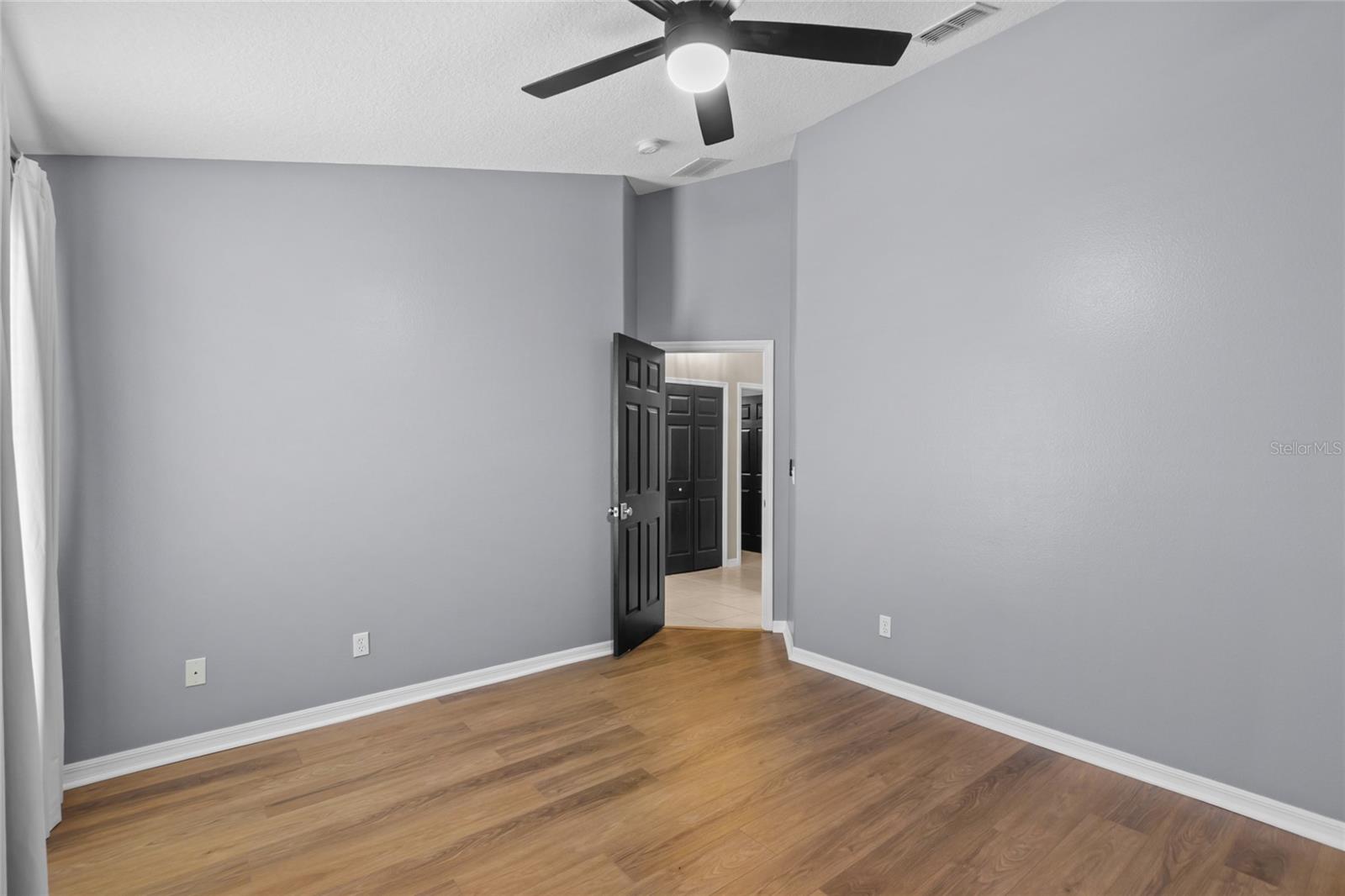 Image 34 of 61 For 14500 Greater Pines Boulevard