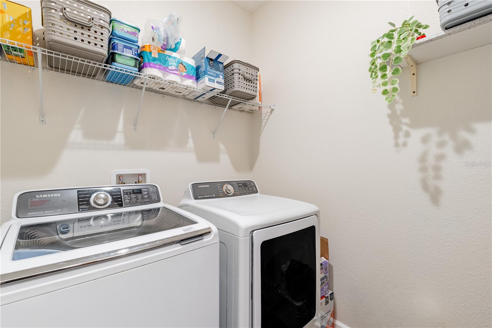 Image 11 of 43 For 346 Eaglecrest Drive