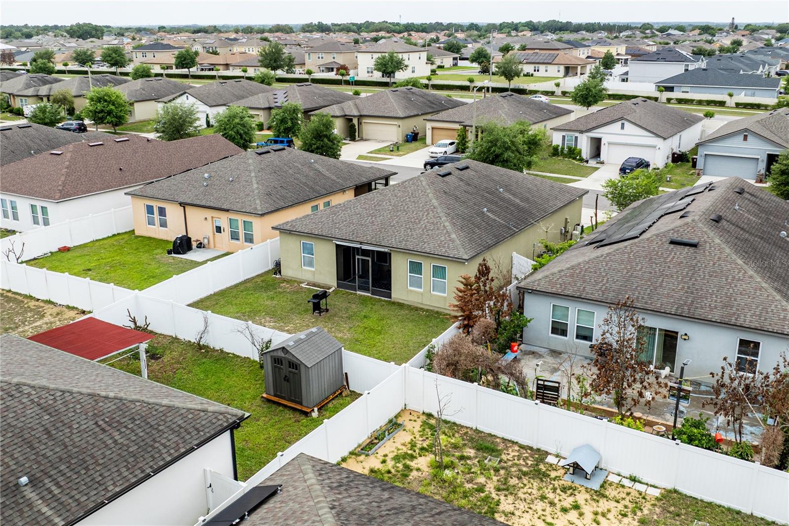 Image 39 of 43 For 346 Eaglecrest Drive