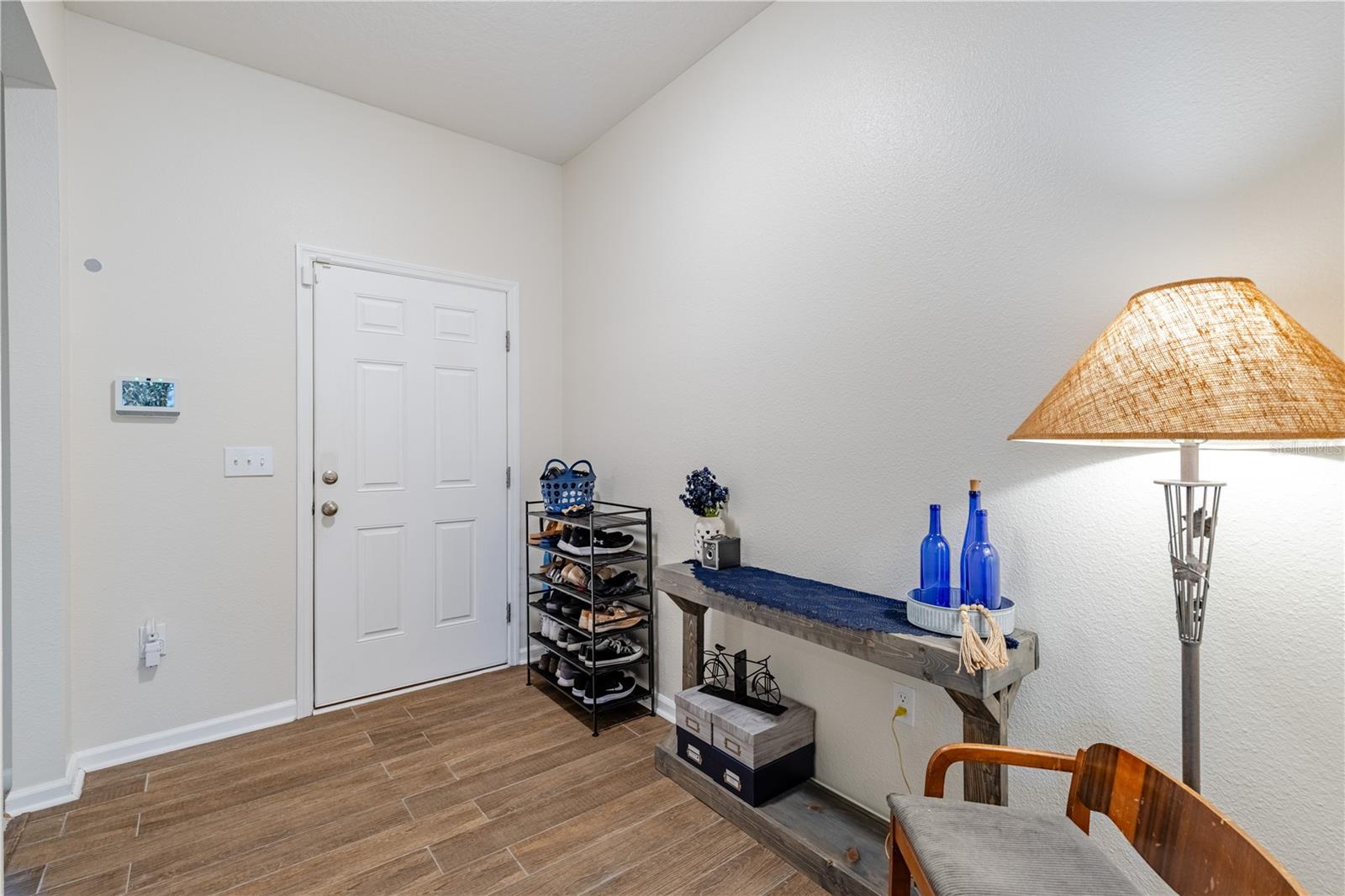 Image 4 of 43 For 346 Eaglecrest Drive