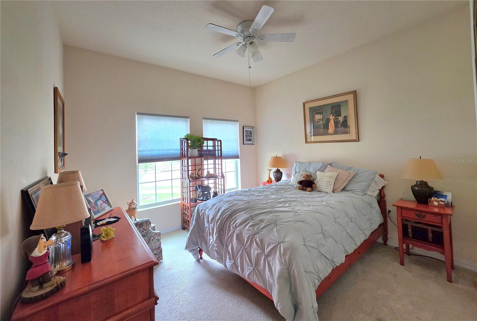 Listing photo id 15 for 2653 Limerick Circle