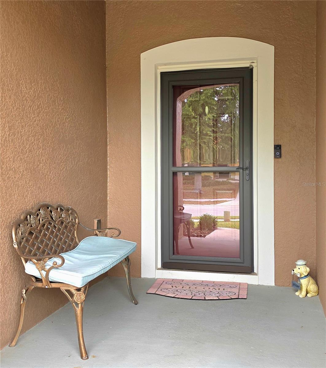 Listing photo id 3 for 2653 Limerick Circle