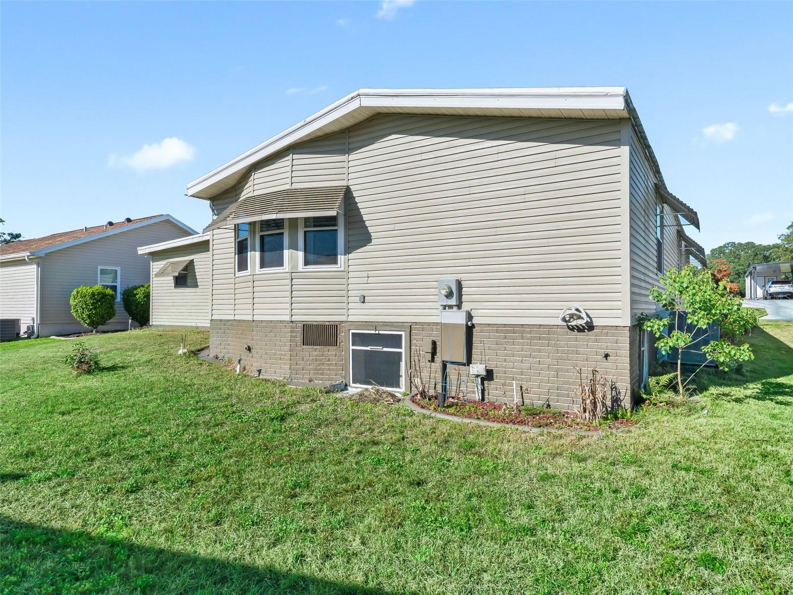 Image 27 of 35 For 1514 Hillcrest Drive