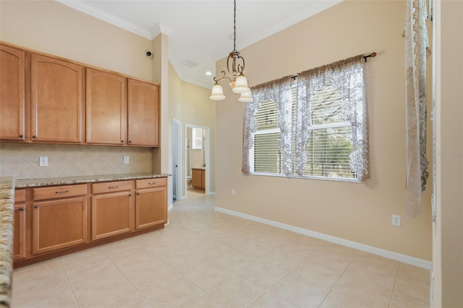 Image 13 of 36 For 4445 Powderhorn Place Drive