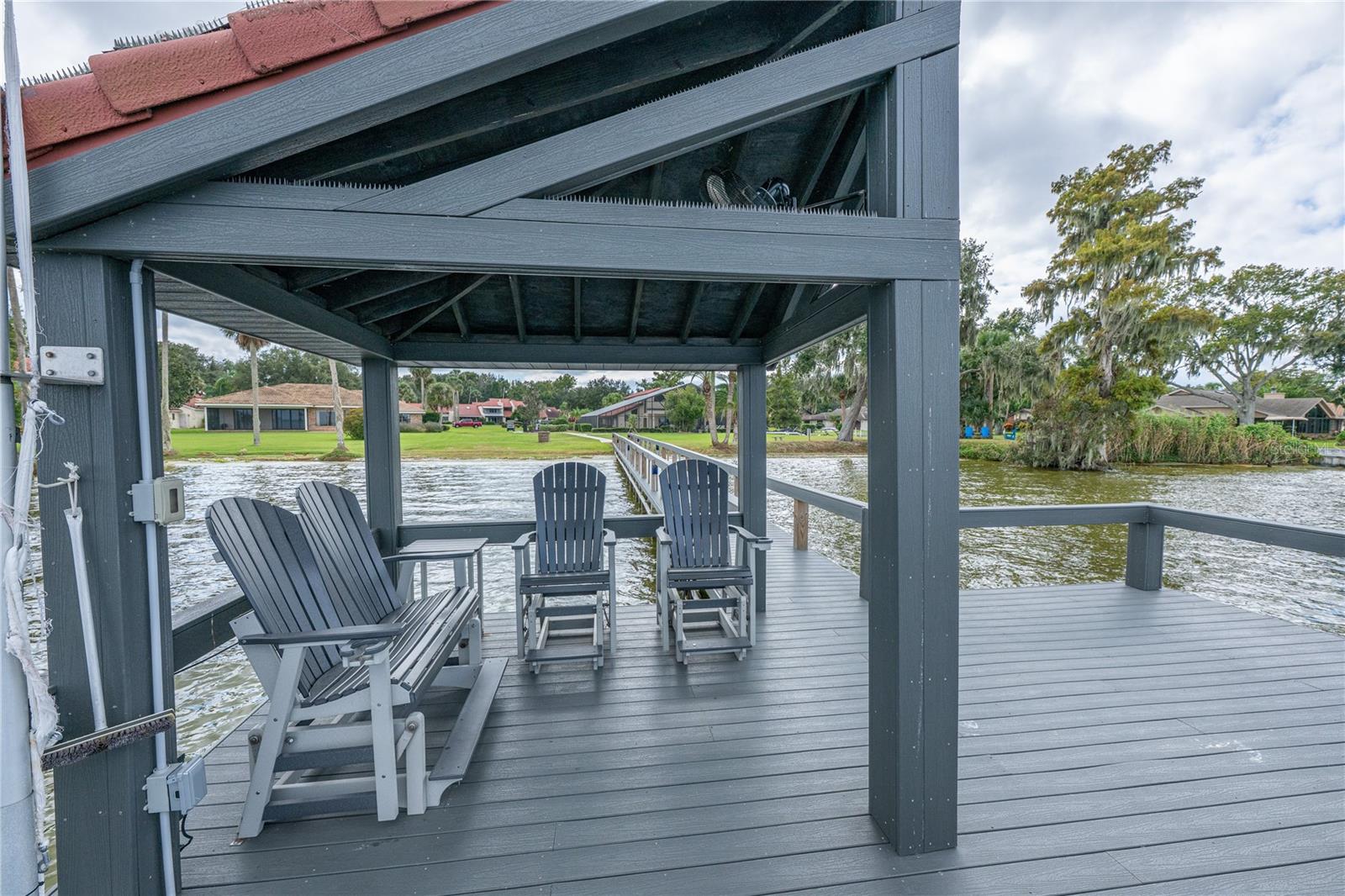 Listing photo id 44 for 109 Waterwood Drive