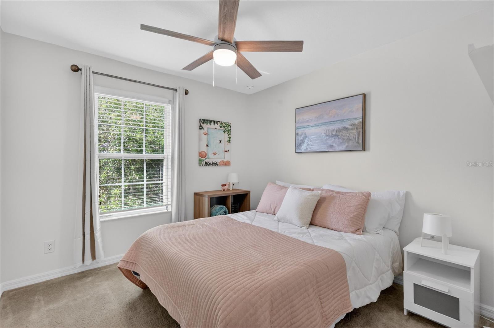 Image 32 of 61 For 34040 Alameda Drive