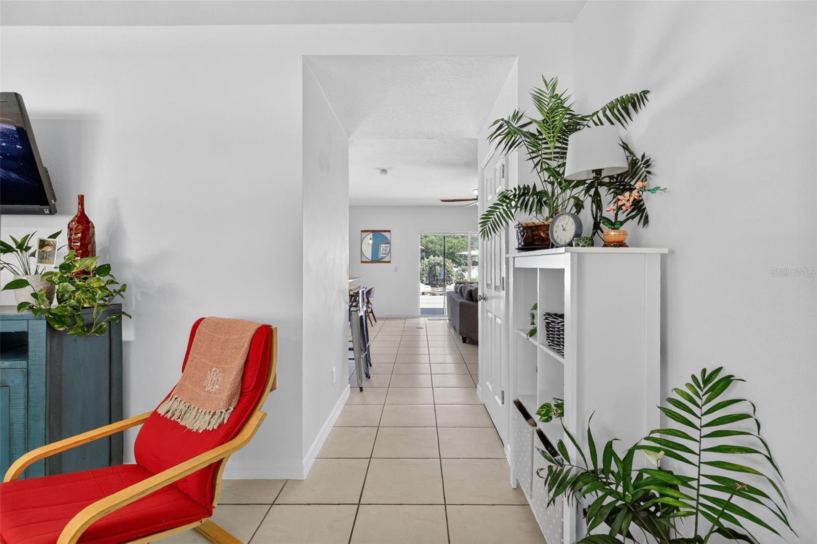 Image 7 of 61 For 34040 Alameda Drive