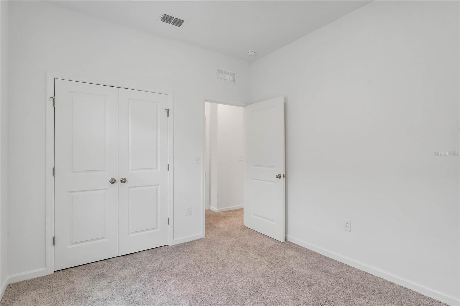 Image 9 of 20 For 1886 Sierra Sun Way