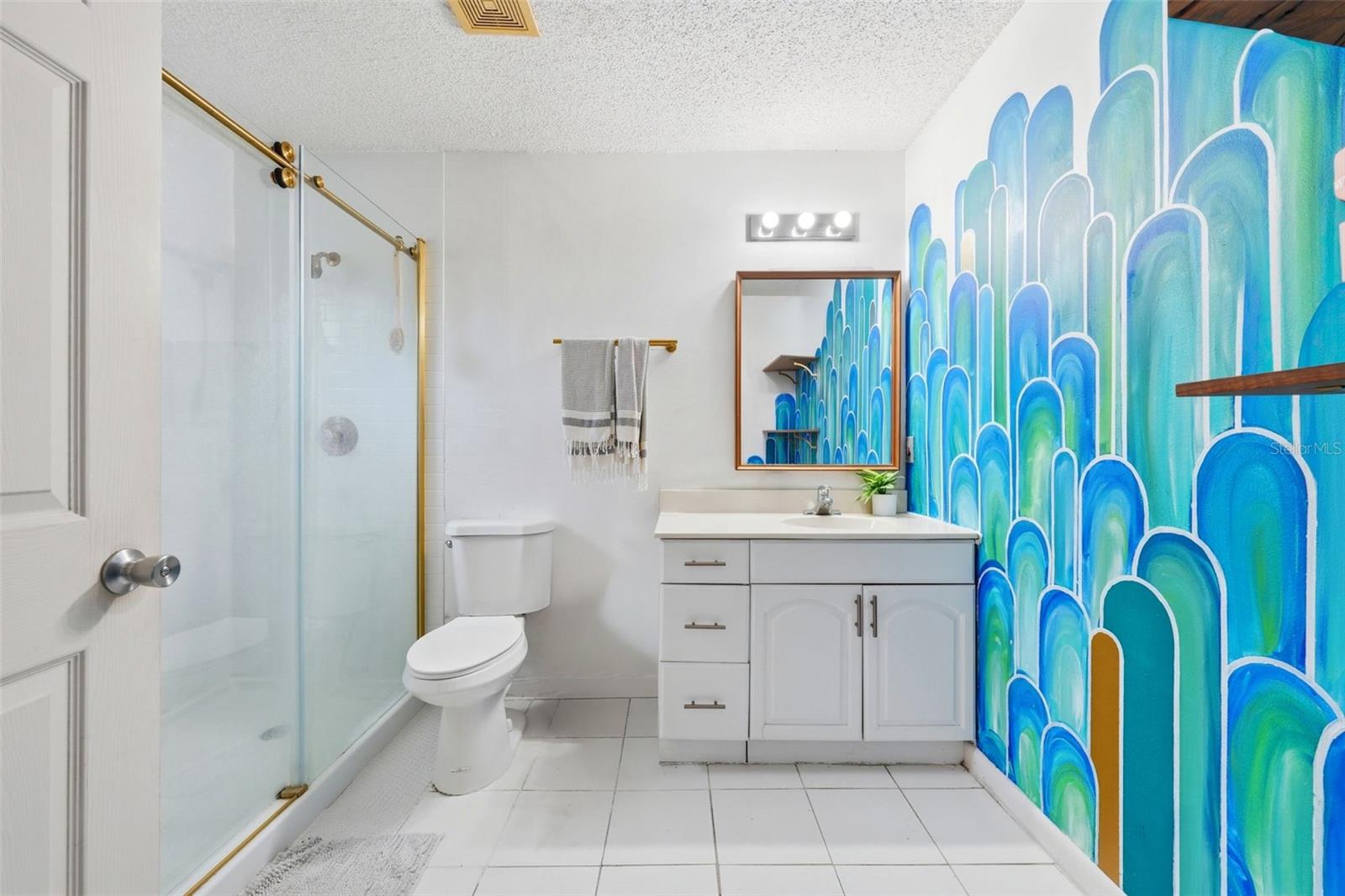 Image 12 of 22 For 218 S East Street